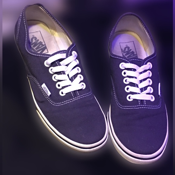 VANS - Picture 6 of 6